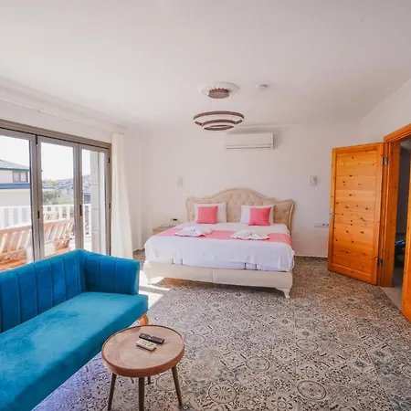 Villa Fethiye'de 5 Yatak Odali Lueks
